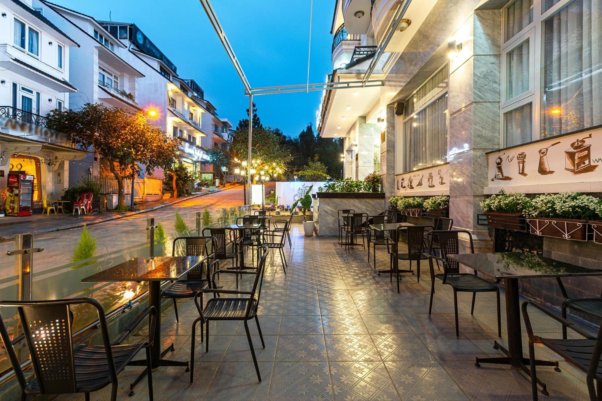 Dalat Wind Hotel Екстер'єр фото
