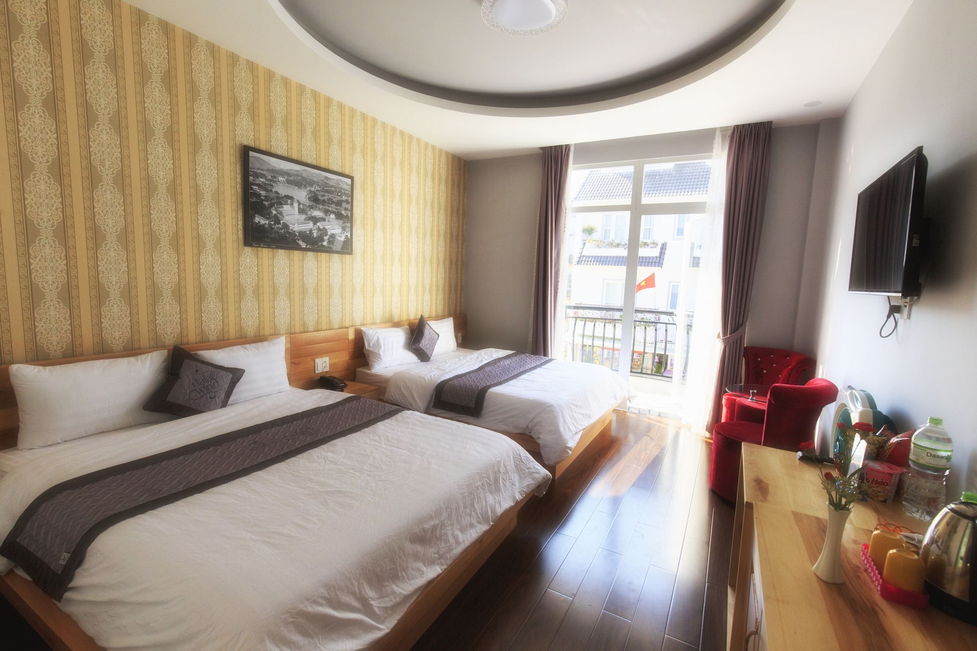 Dalat Wind Hotel Екстер'єр фото